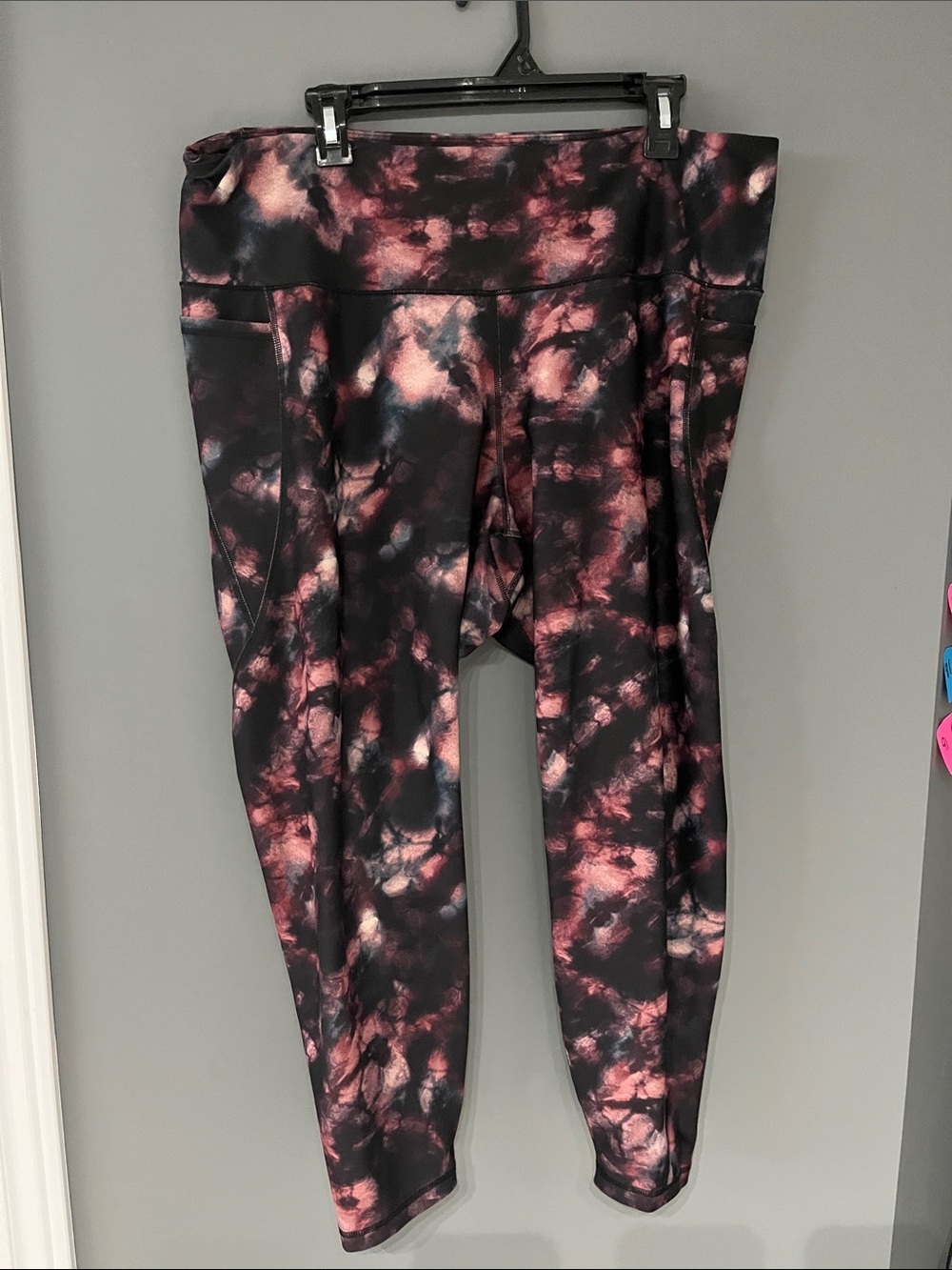 Kids Tie-Dye Performance Leggings - Pink/Black
